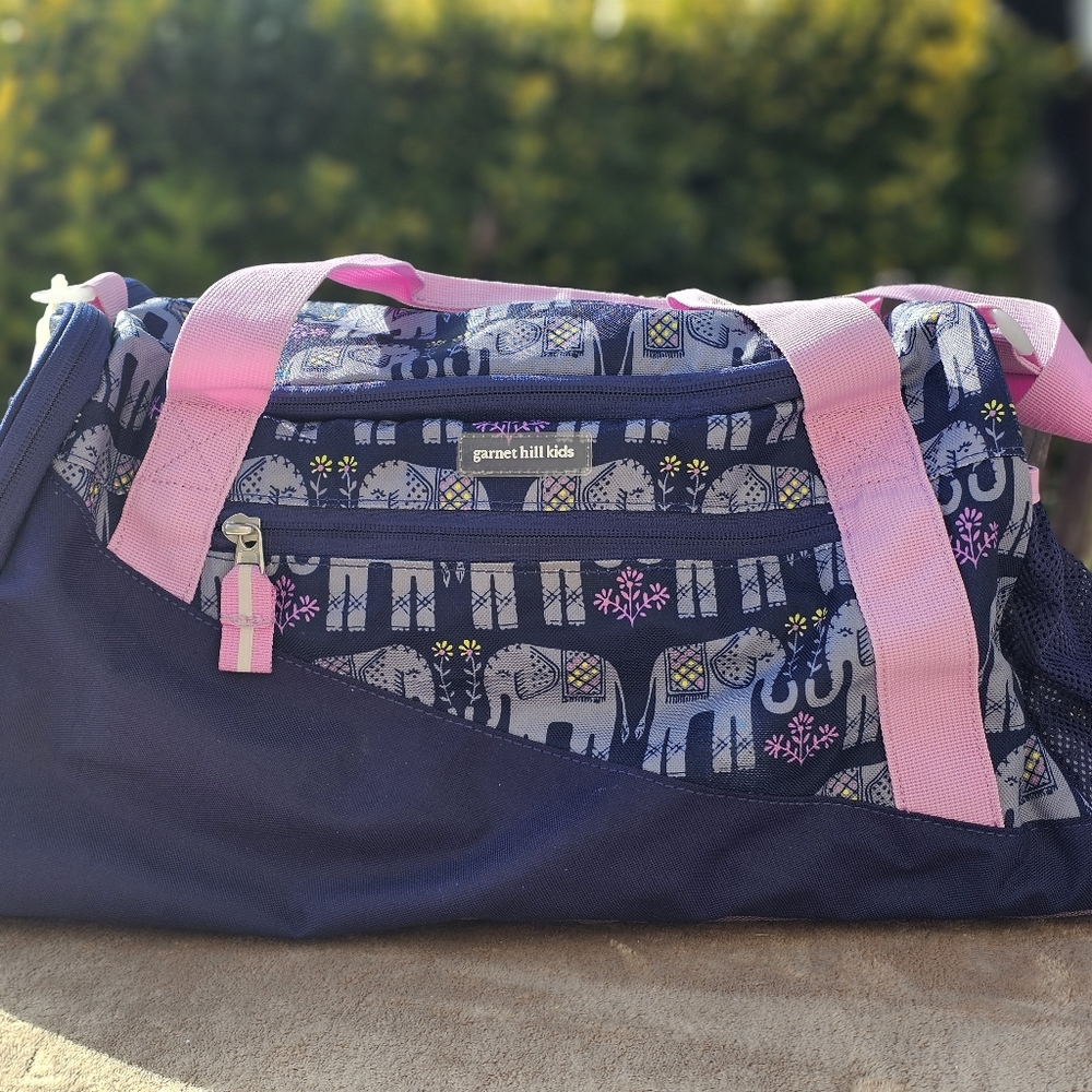Garnet Hill Kids Navy & Pink Elephant Print Travel Bag